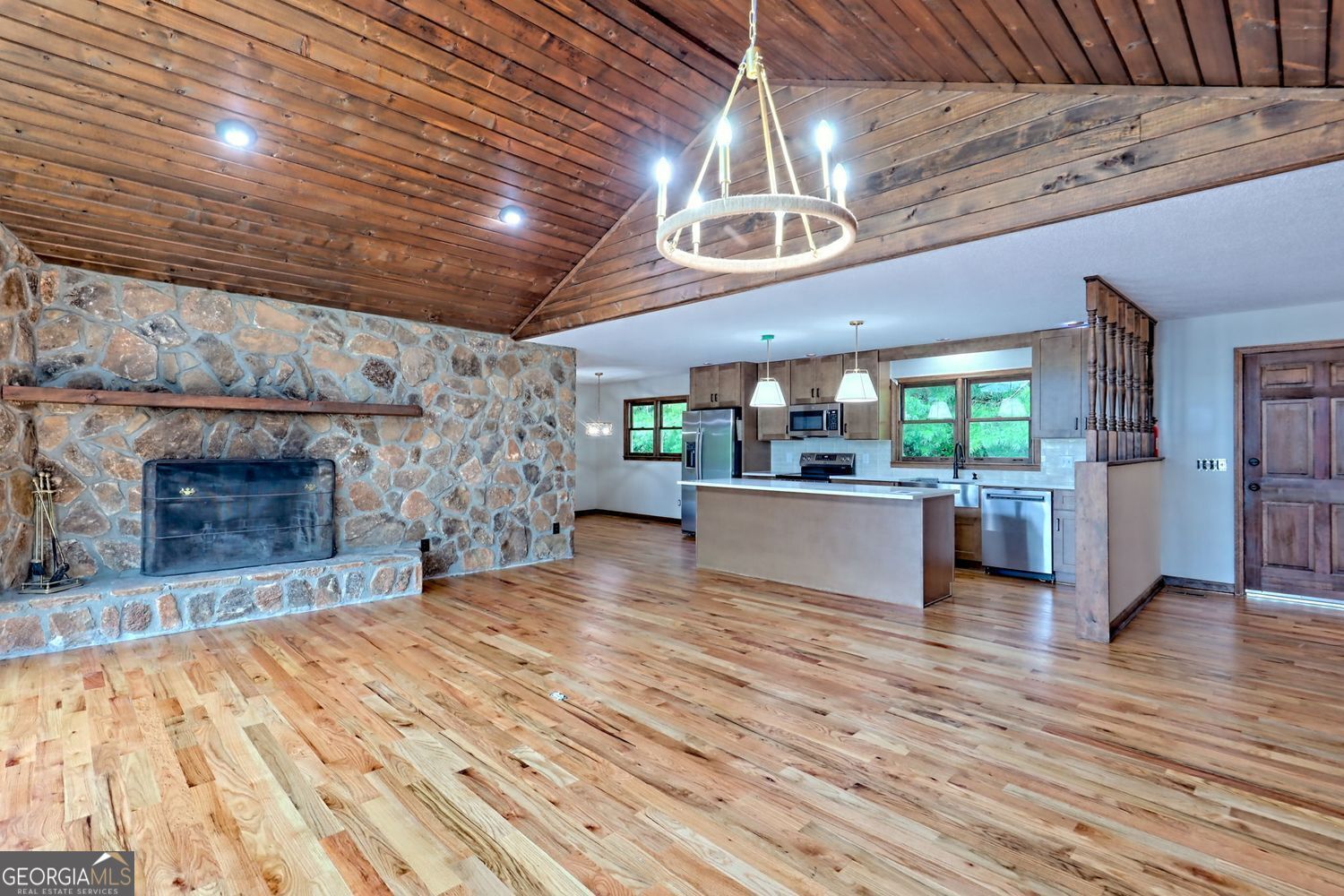 Dillard, Georgia, 30537, United States, 3 Bedrooms Bedrooms, ,2 BathroomsBathrooms,Residential,For Sale,1913990