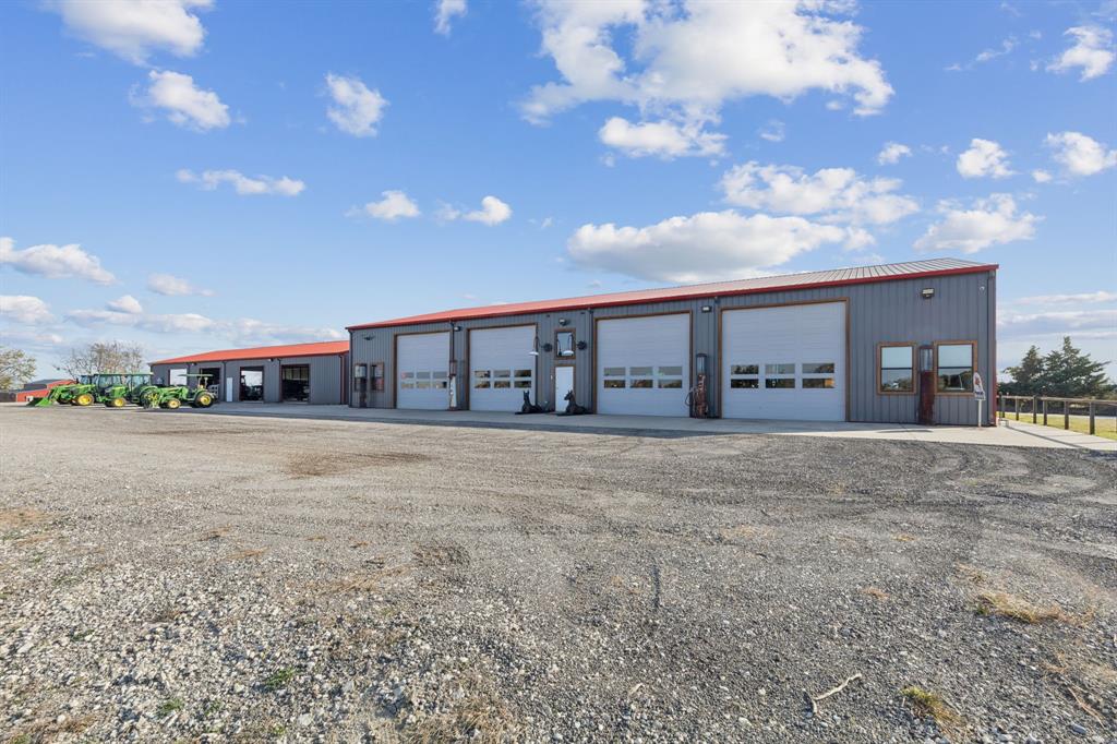 Celina, Texas, 75009, United States, 3 Bedrooms Bedrooms, ,4 BathroomsBathrooms,Residential,For Sale,1999614