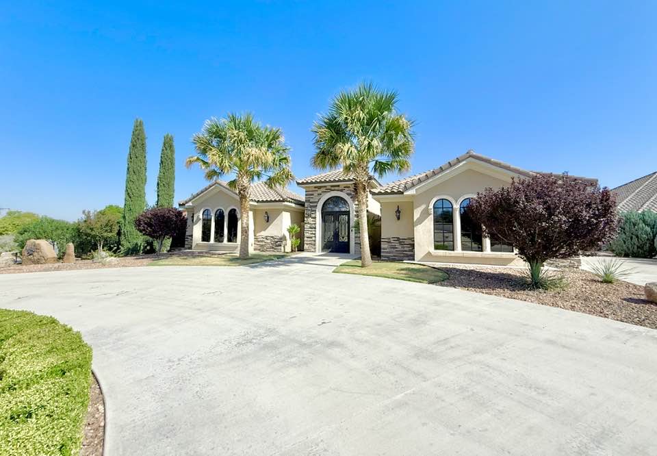 Carlsbad, New Mexico, 88220, United States, 4 Bedrooms Bedrooms, ,6 BathroomsBathrooms,Residential,For Sale,1974885