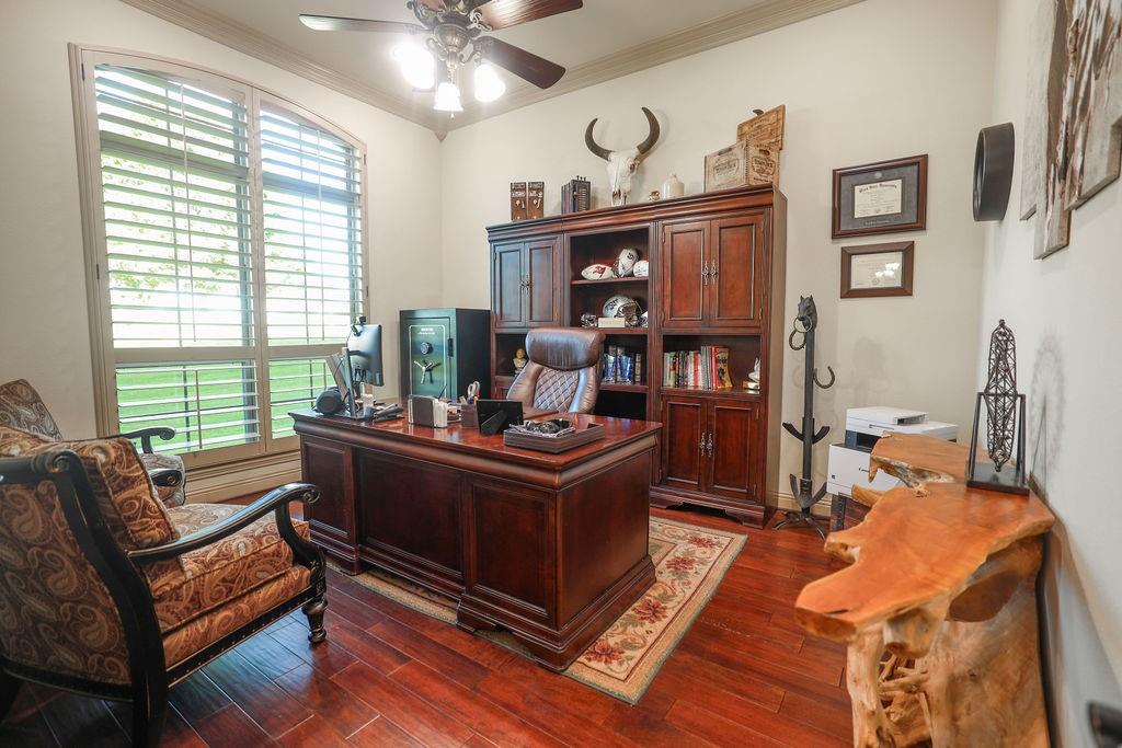 Wills Point, Texas, 75169, United States, 4 Bedrooms Bedrooms, ,4 BathroomsBathrooms,Residential,For Sale,1834995