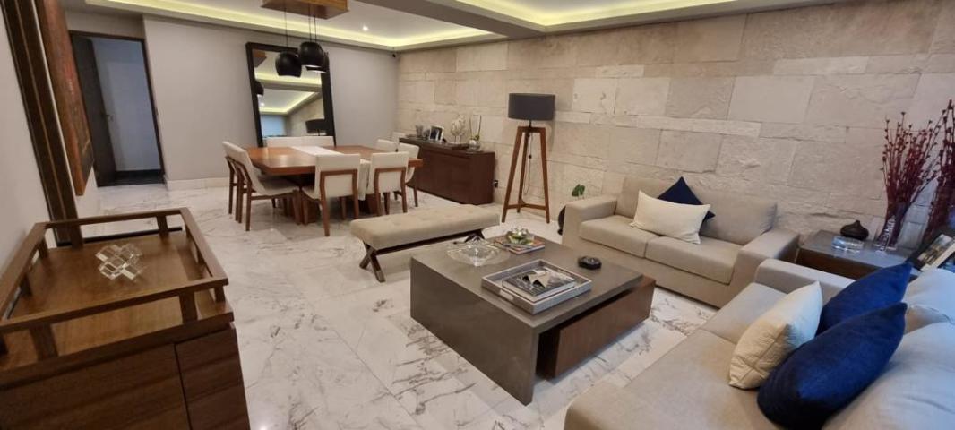 Bosque de Quiroga, Huixquilucan, Estado de México, 52783, Mexico, 3 Bedrooms Bedrooms, ,3 BathroomsBathrooms,Residential,For Sale,Bosque de Quiroga,1621307