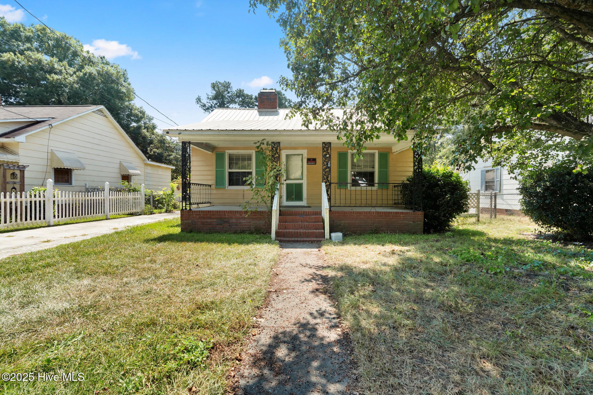 Laurinburg, North Carolina, 28352, United States, 20 Bedrooms Bedrooms, ,9 BathroomsBathrooms,Residential,For Sale,1942200