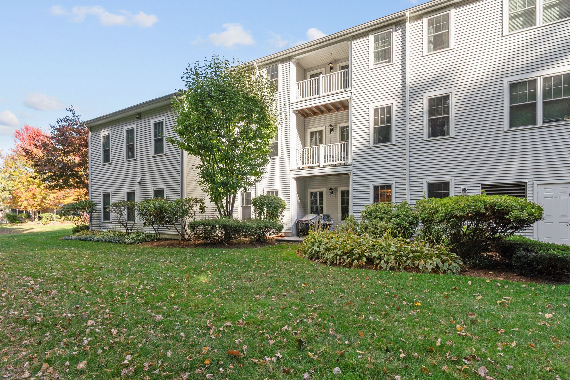  27 Hartland Way, Acton, MA, 01720 - 物件實景