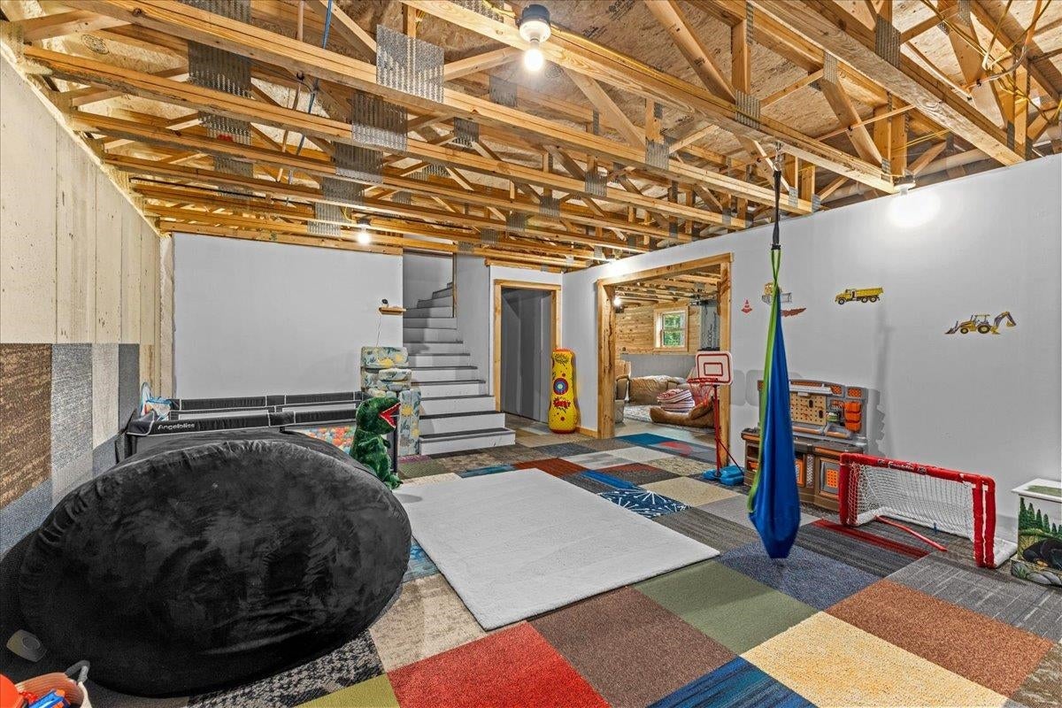 Johnson, Vermont, 05656, United States, 3 Bedrooms Bedrooms, ,2 BathroomsBathrooms,Residential,For Sale,1948008