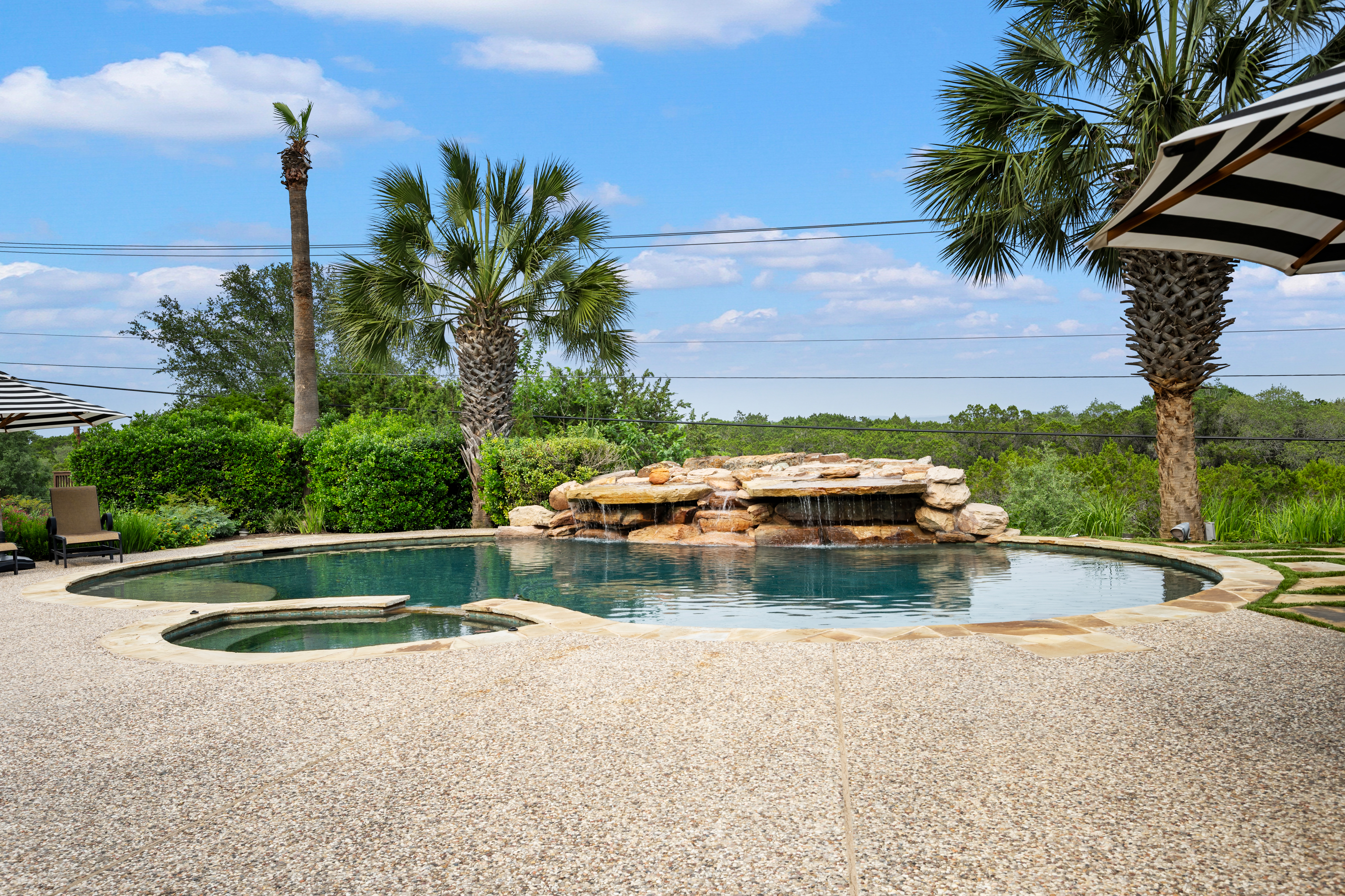  Elevated Dominion Living in Vineyard Estates - 物件實景