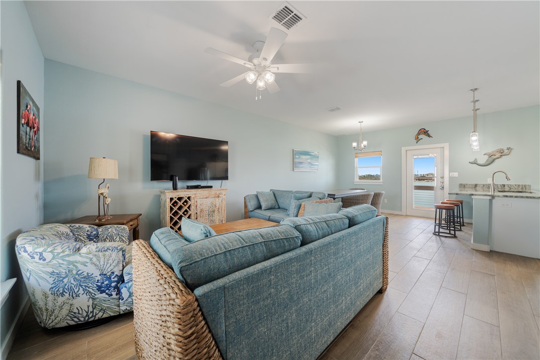 Corpus Christi, Texas, 78418, United States, 3 Bedrooms Bedrooms, ,3 BathroomsBathrooms,Residential,For Sale,1736006
