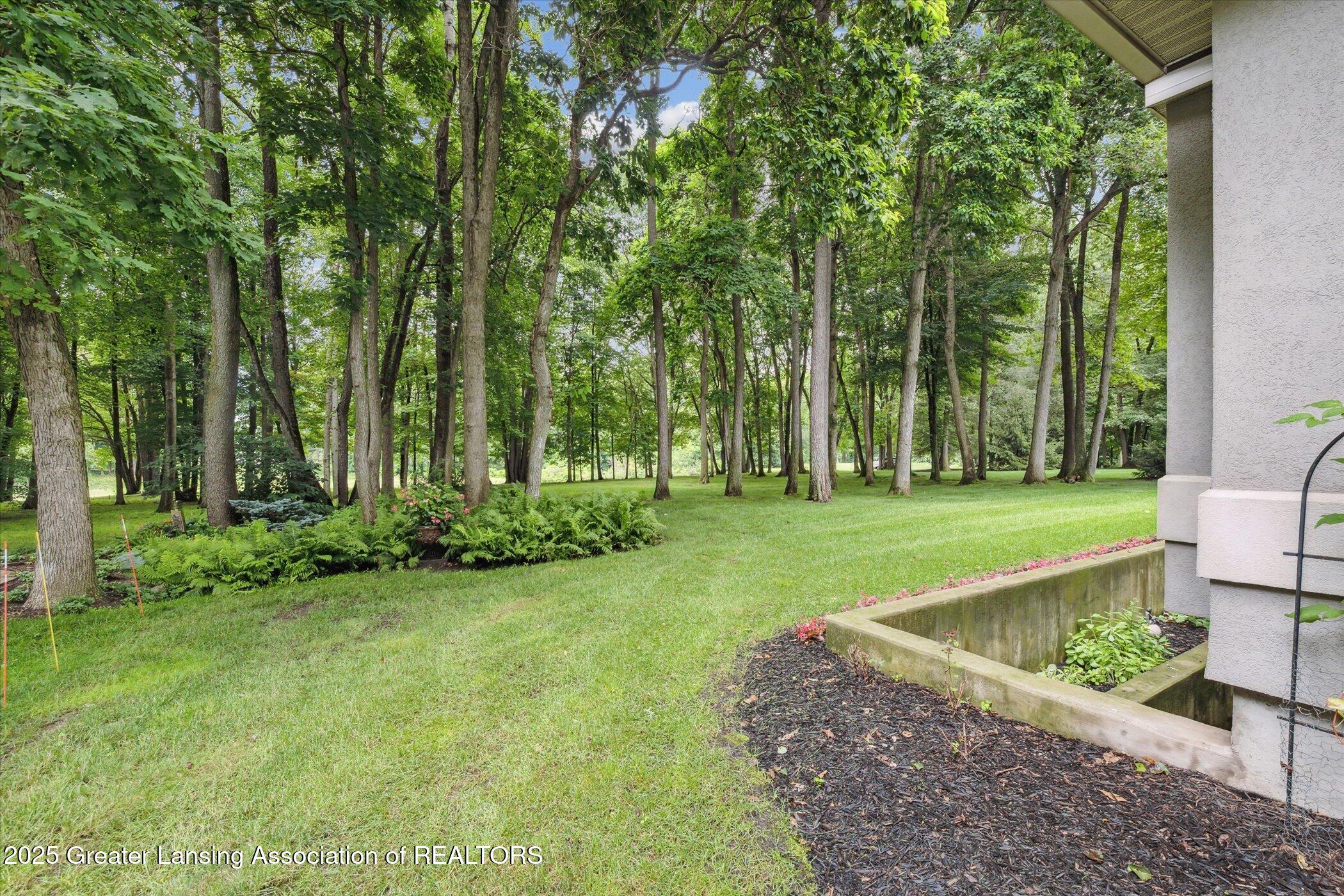Bath, Michigan, 48808, United States, 4 Bedrooms Bedrooms, ,3 BathroomsBathrooms,Residential,For Sale,1890488