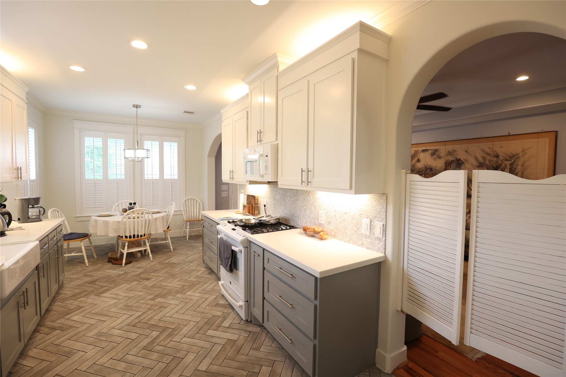 Houston, Texas, 77011, United States, 3 Bedrooms Bedrooms, ,2 BathroomsBathrooms,Residential,For Sale,1867410
