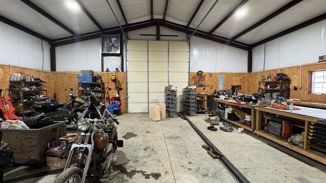 Hodgen, Oklahoma, 74939, United States, 4 Bedrooms Bedrooms, ,3 BathroomsBathrooms,Residential,For Sale,1979733