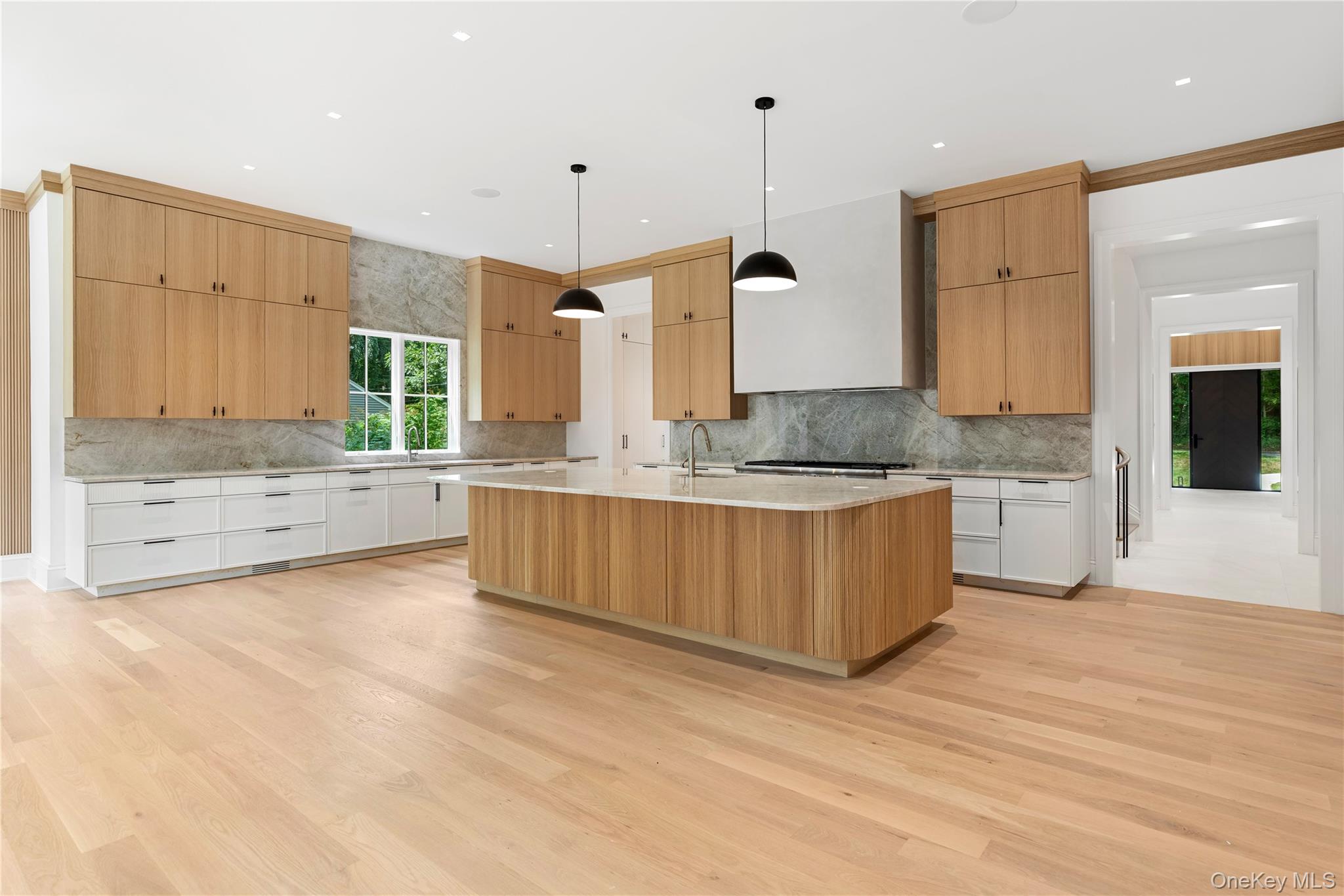  110 Dogwood Avenue, Roslyn Harbor, NY, 11576 - 物件實景