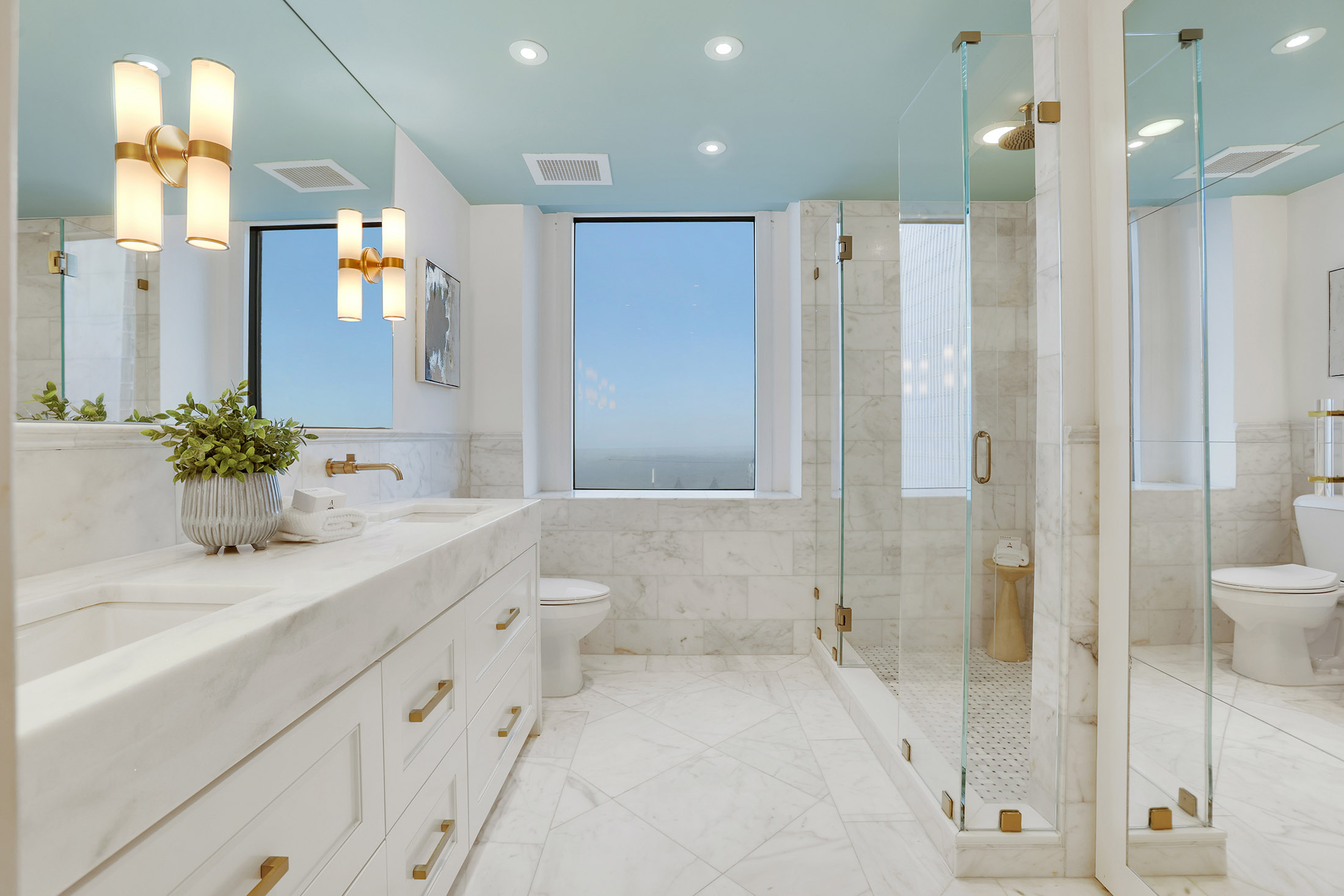 Luxury Meets Iconic Four Seasons Living with Panoramic City Views - 物件實景