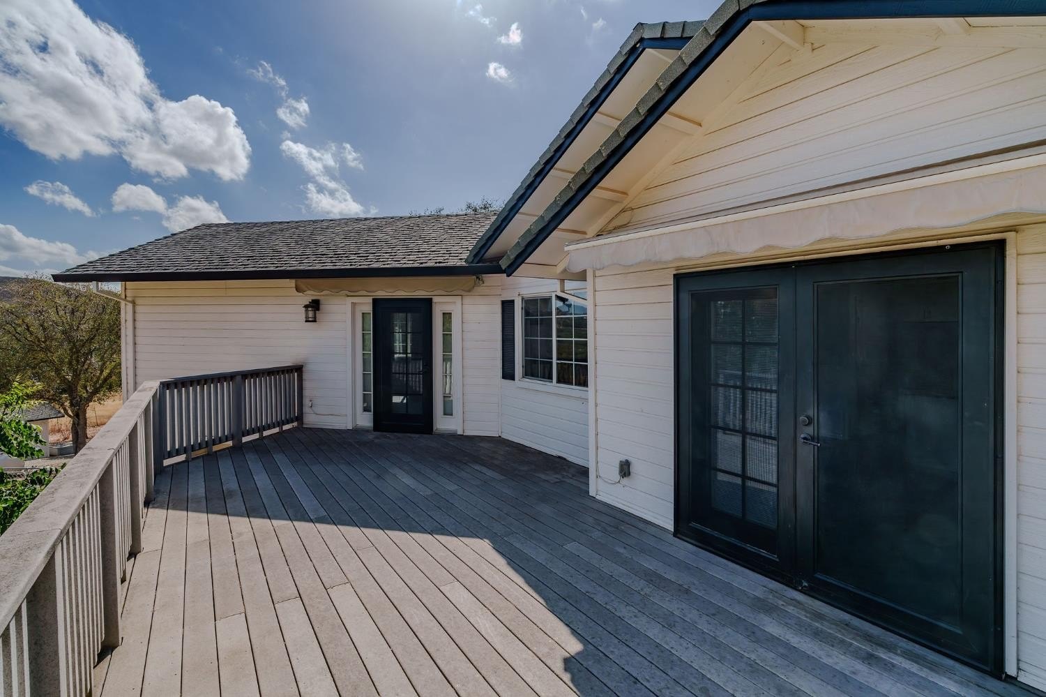 Valley Springs, California, 95252, United States, 3 Bedrooms Bedrooms, ,3 BathroomsBathrooms,Residential,For Sale,1983340