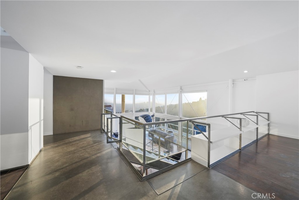Los Angeles, California, 90069, United States, 3 Bedrooms Bedrooms, ,1 BathroomBathrooms,Residential,For Sale,1897836