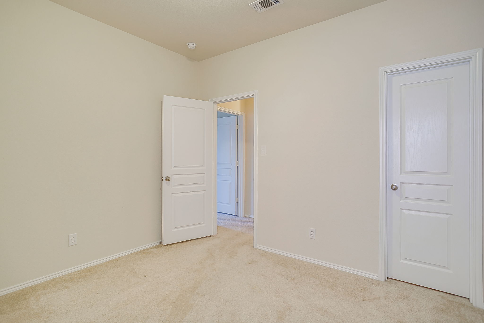  637 Brooks Street, Crowley, TX, 76036 - 物件實景