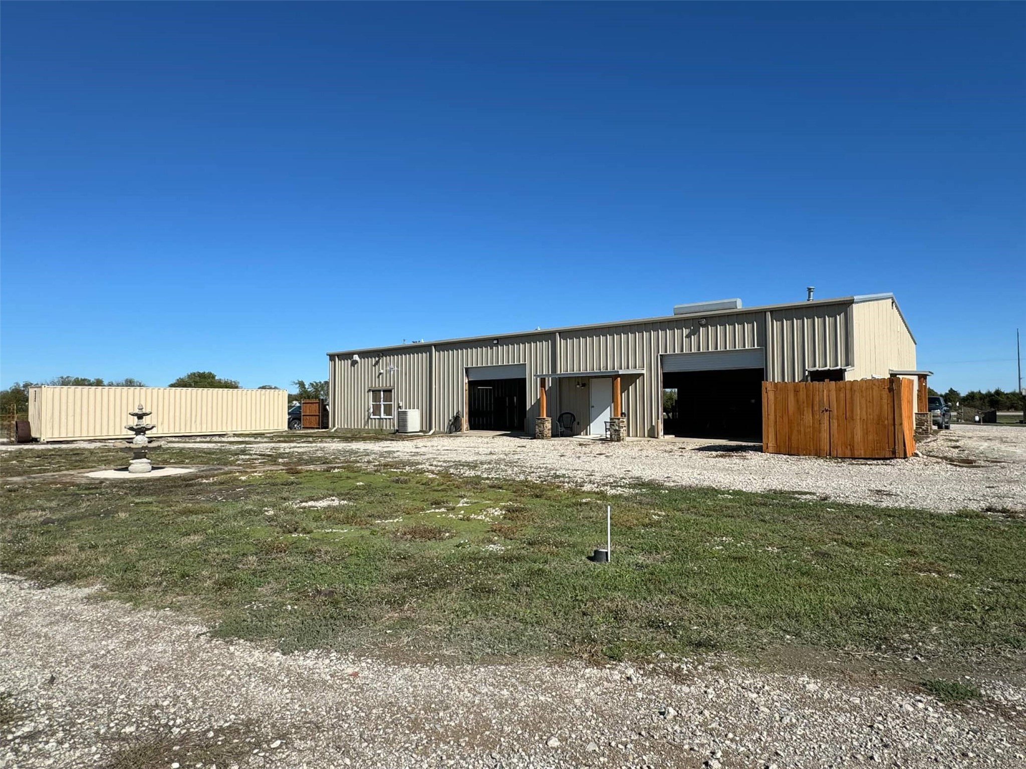 Farmersville, Texas, 75442, United States, 1 Bedroom Bedrooms, ,2 BathroomsBathrooms,Residential,For Sale,1901642