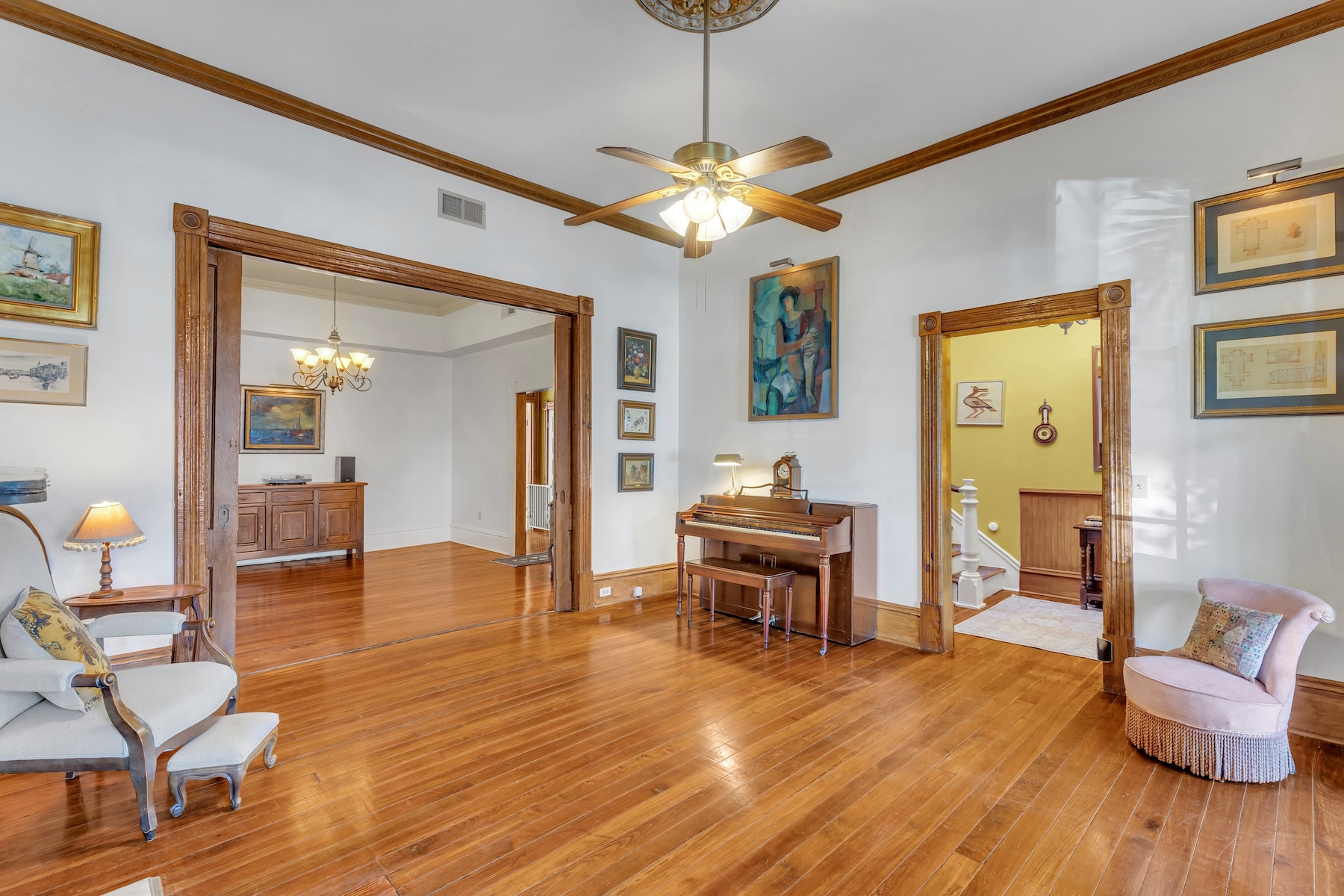  Historic Charm Meets Modern Peace of Mind in the Historic Victorian District - 物件實景