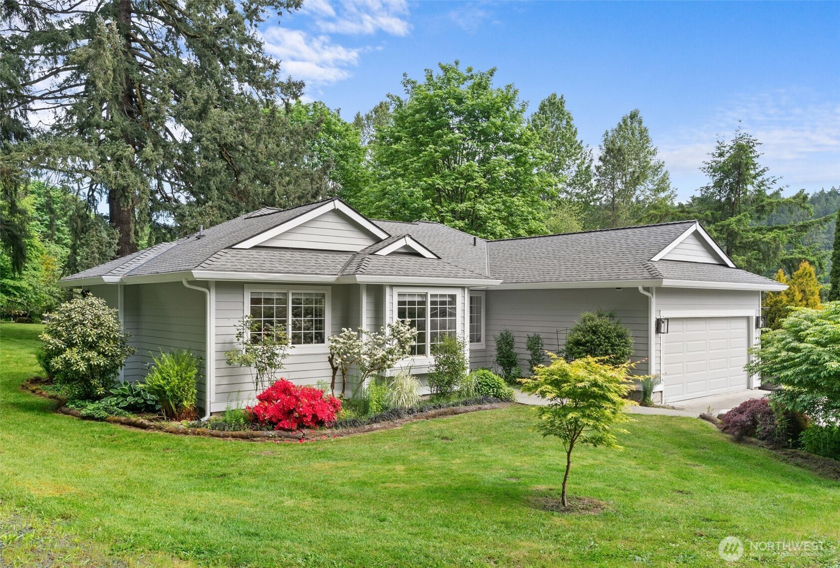 Renton, Washington, 98059, United States, 3 Bedrooms Bedrooms, ,2 BathroomsBathrooms,Residential,For Sale,1846529