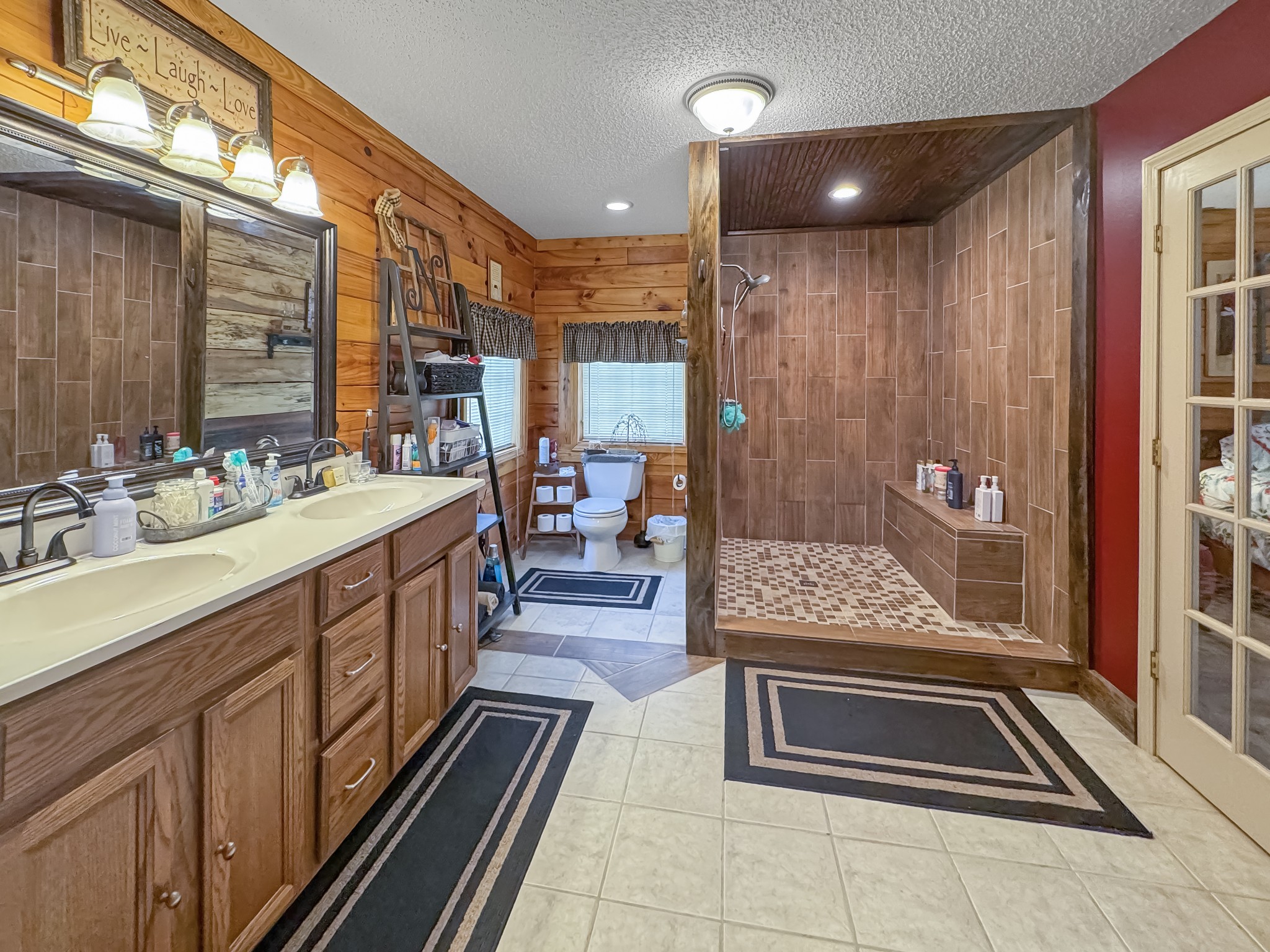 Dover, Tennessee, 37058, United States, 3 Bedrooms Bedrooms, ,3 BathroomsBathrooms,Residential,For Sale,1935752