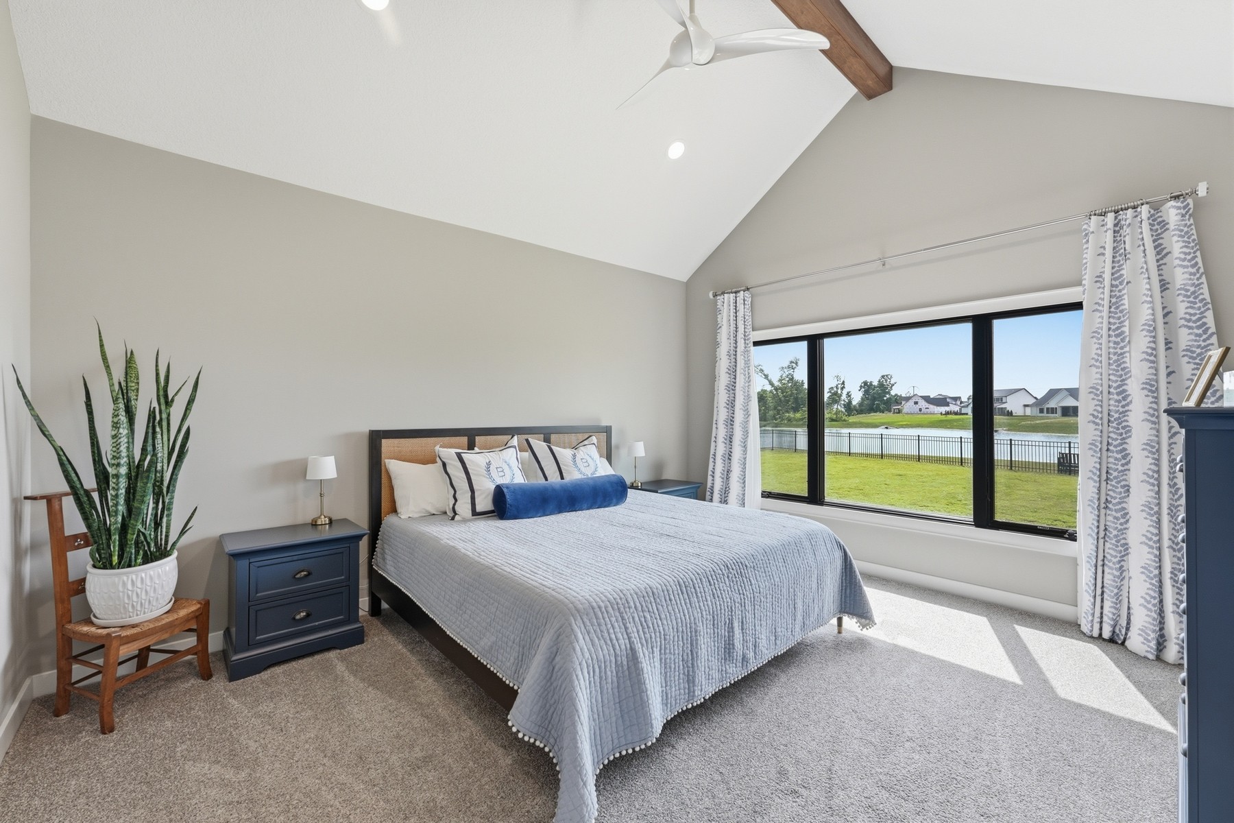  Better Than New Two Story Home in Desirable Fort Wayne Community - 物件實景