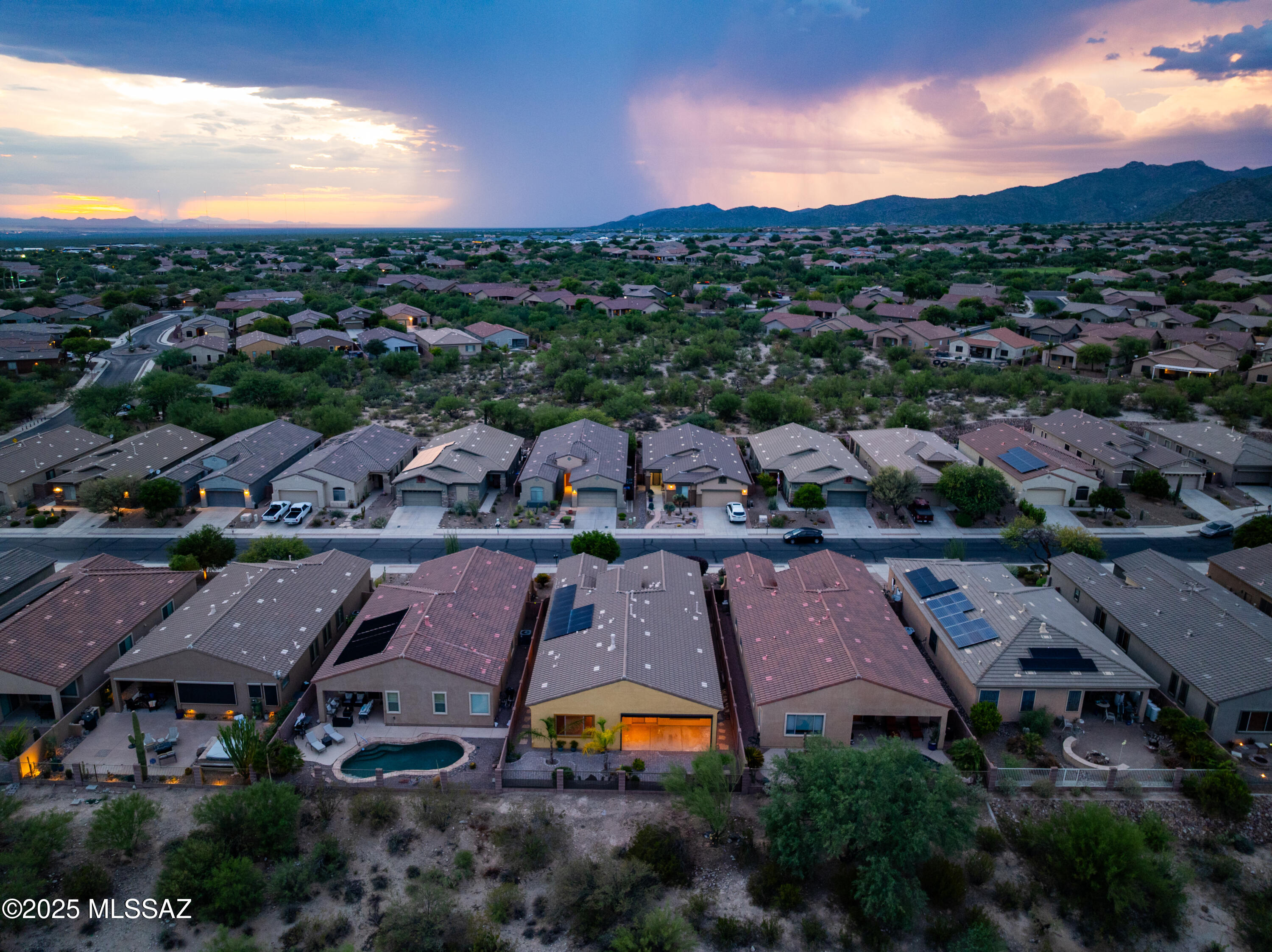Marana, Arizona, 85658, United States, 3 Bedrooms Bedrooms, ,3 BathroomsBathrooms,Residential,For Sale,1926095