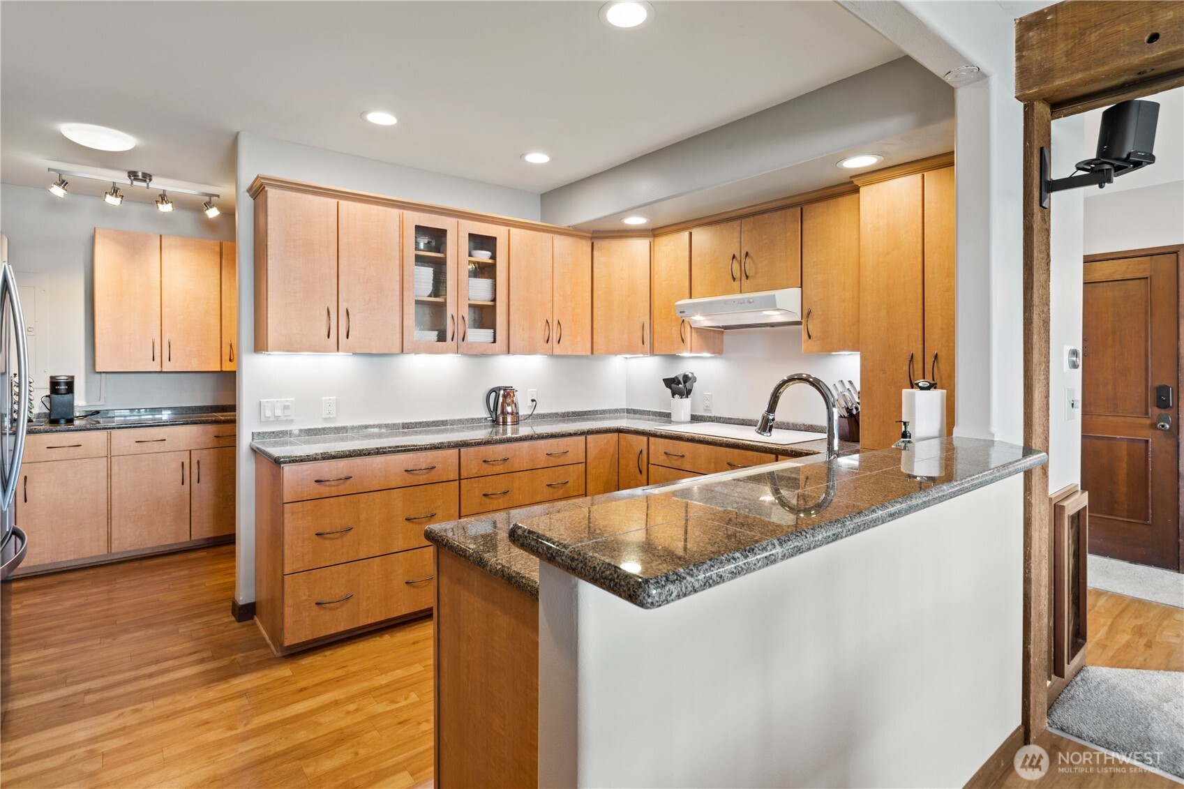 Port Ludlow, Washington, 98365, United States, 2 Bedrooms Bedrooms, ,2 BathroomsBathrooms,Residential,For Sale,1838717