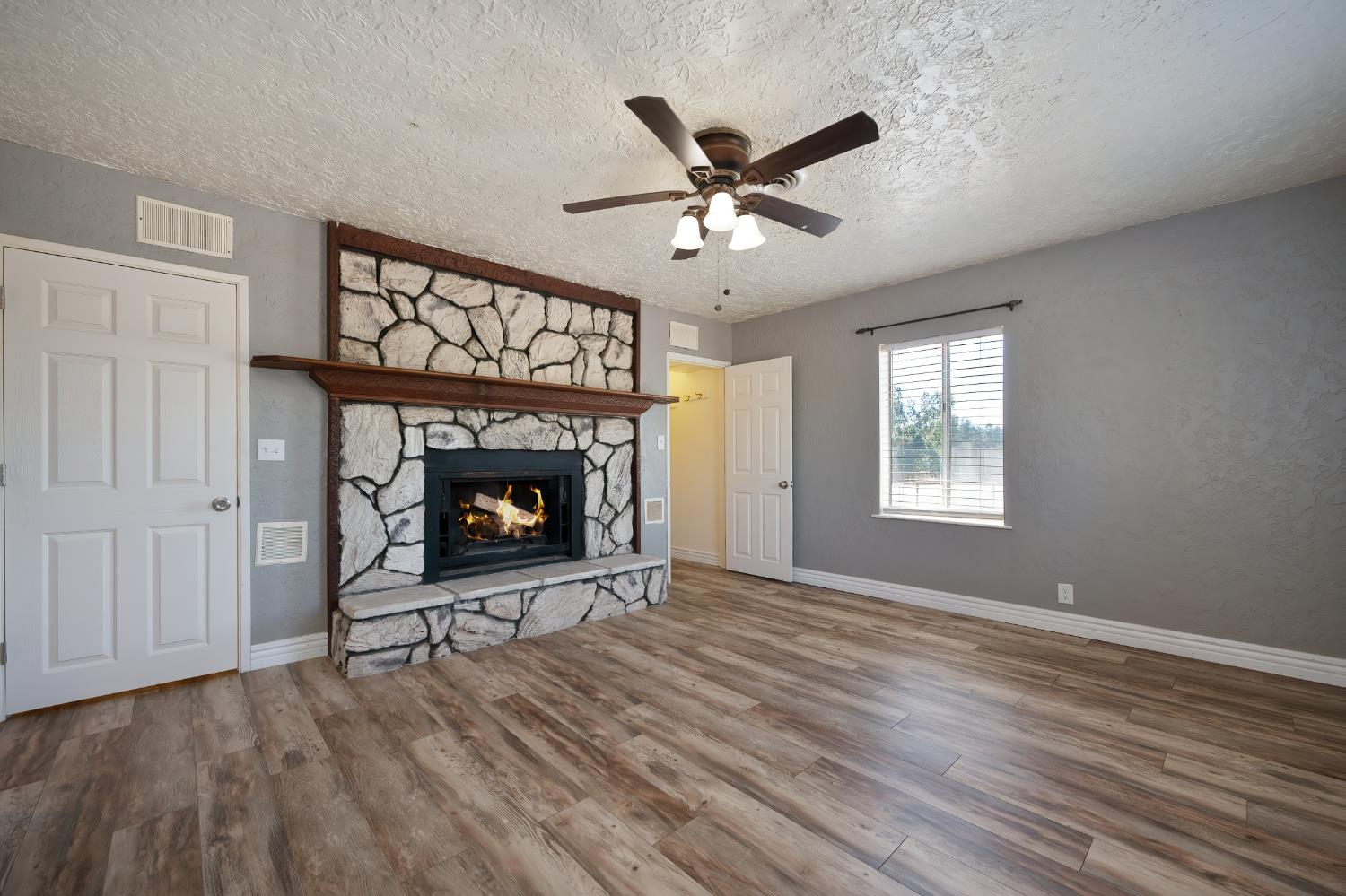 Biggs, California, 95917, United States, 3 Bedrooms Bedrooms, ,2 BathroomsBathrooms,Residential,For Sale,1933652