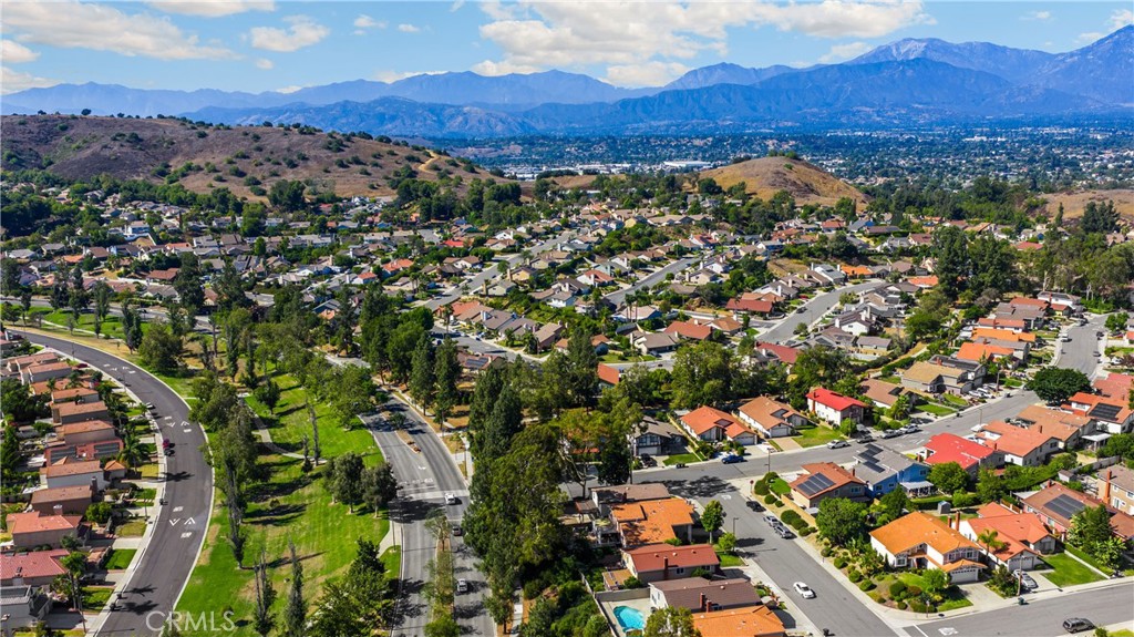 Pomona, California, 91766, United States, 4 Bedrooms Bedrooms, ,2 BathroomsBathrooms,Residential,For Sale,1977719