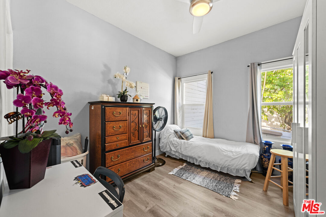 Los Angeles, California, 90042, United States, 3 Bedrooms Bedrooms, ,Residential,For Sale,2001820