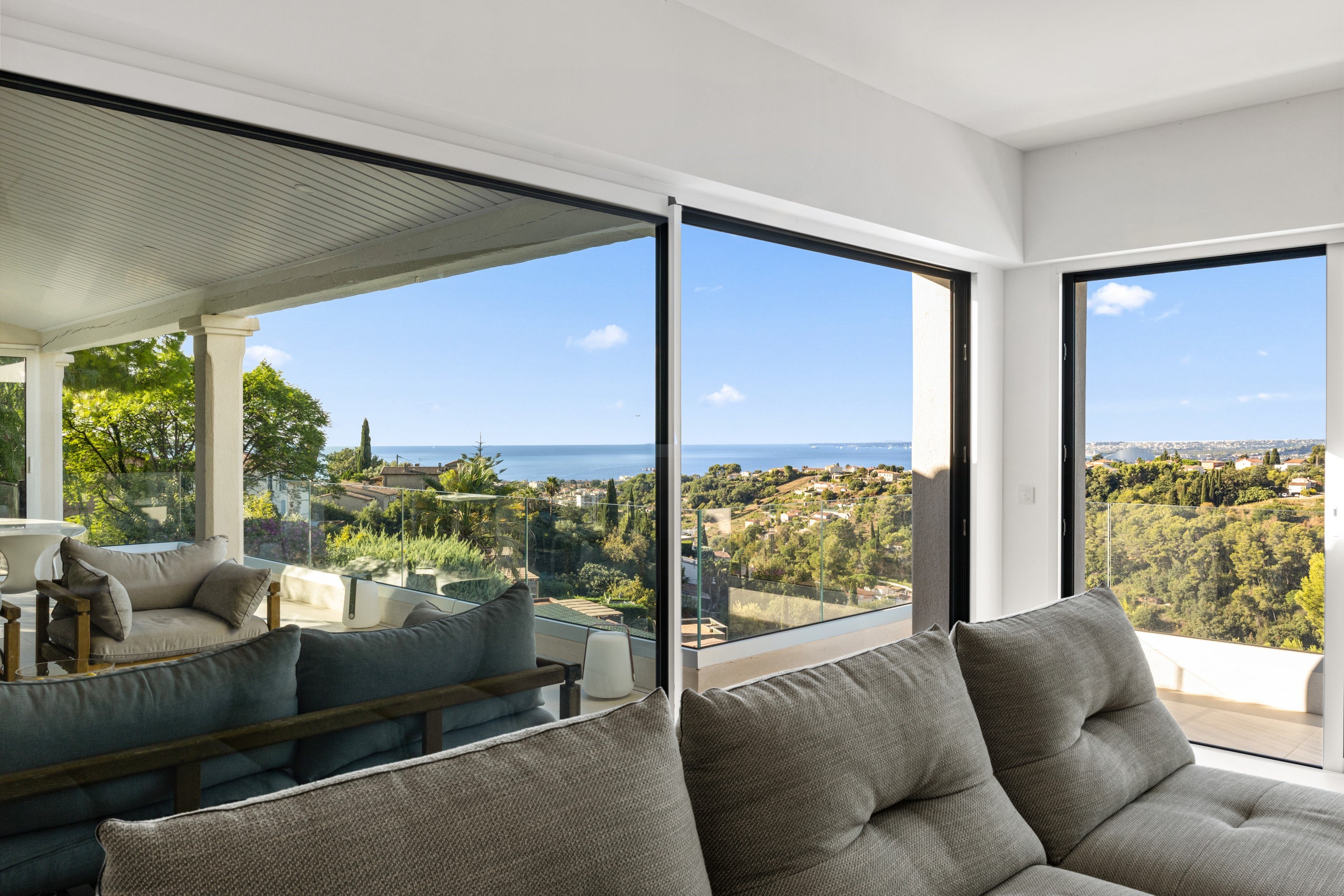  Luxury sea view villa for sale in Cagnes-sur-Mer with guest house - 物件實景
