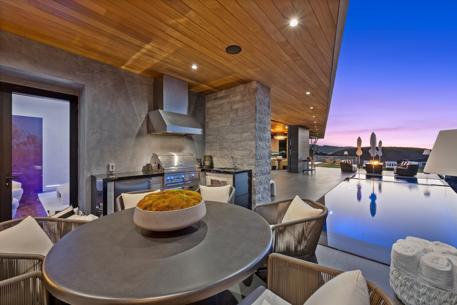 Extraordinary Architectural Masterpiece in Macdonald Highlands - 物件實景
