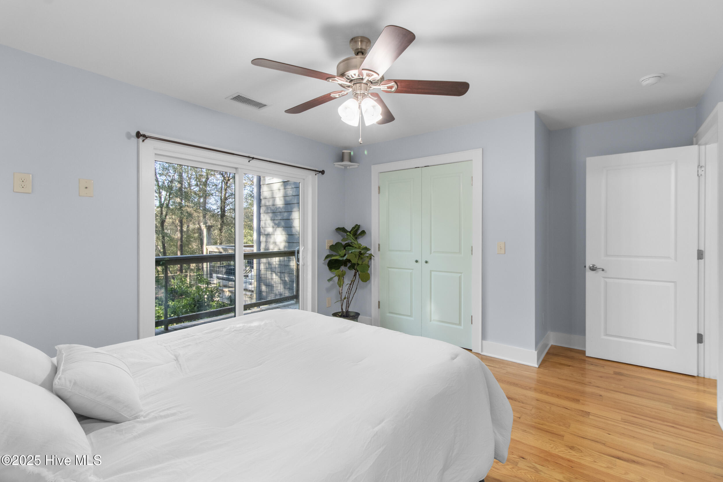 Wilmington, North Carolina, 28411, United States, 3 Bedrooms Bedrooms, ,3 BathroomsBathrooms,Residential,For Sale,1877023