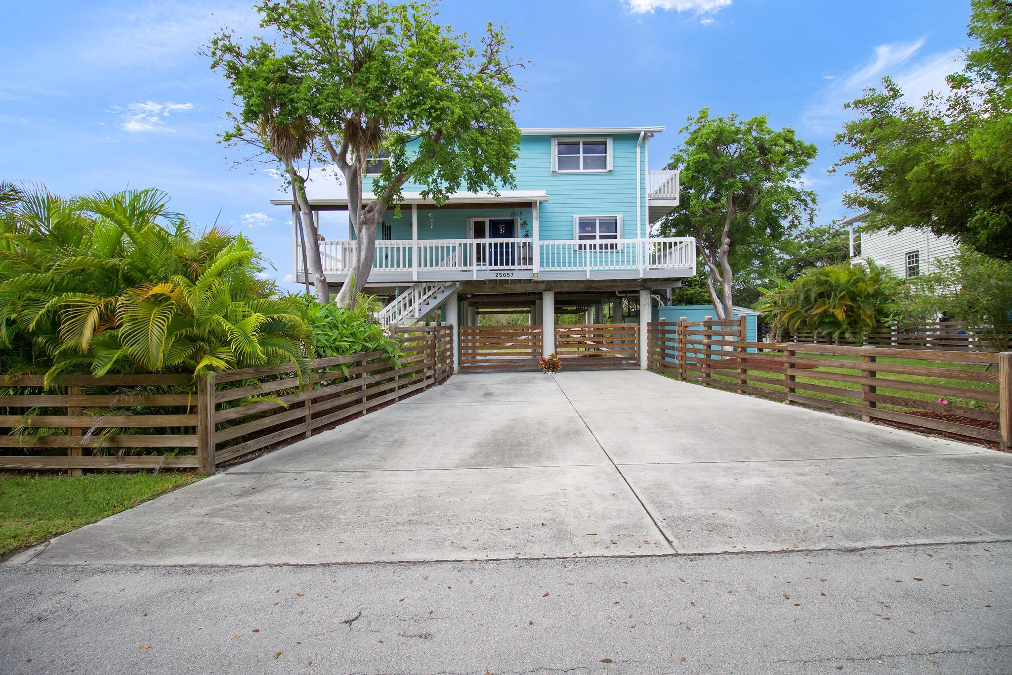 Summerland, Florida, 33042, United States, 4 Bedrooms Bedrooms, ,3 BathroomsBathrooms,Residential,For Sale,1838687