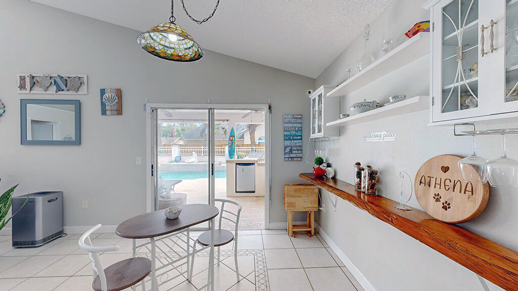 3329 Lake View Circle, Melbourne, Florida, 32934, United States, 4 Bedrooms Bedrooms, ,3 BathroomsBathrooms,Residential,For Sale,3329 Lake View Circle,1482644