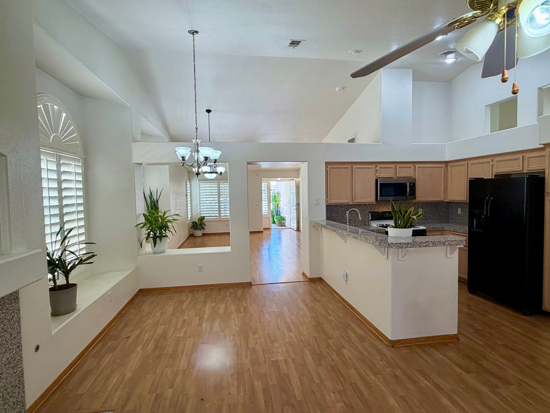  GREAT LOCATION MOVE-IN READY IN SUMMERLIN NORTH - 物件實景