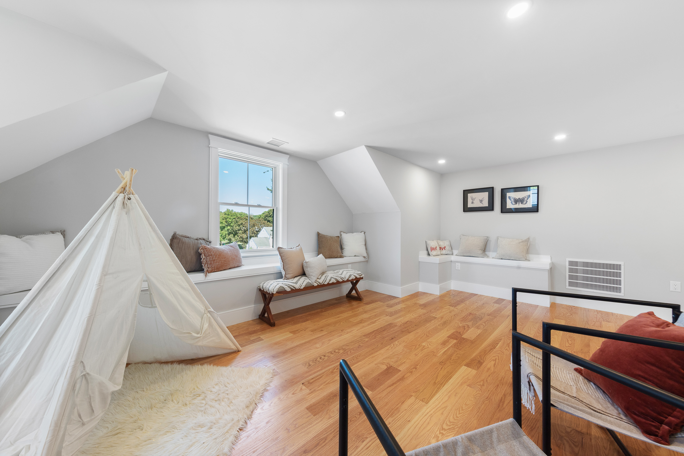  595 Winthrop St, Medford, MA, 02155 - 物件實景
