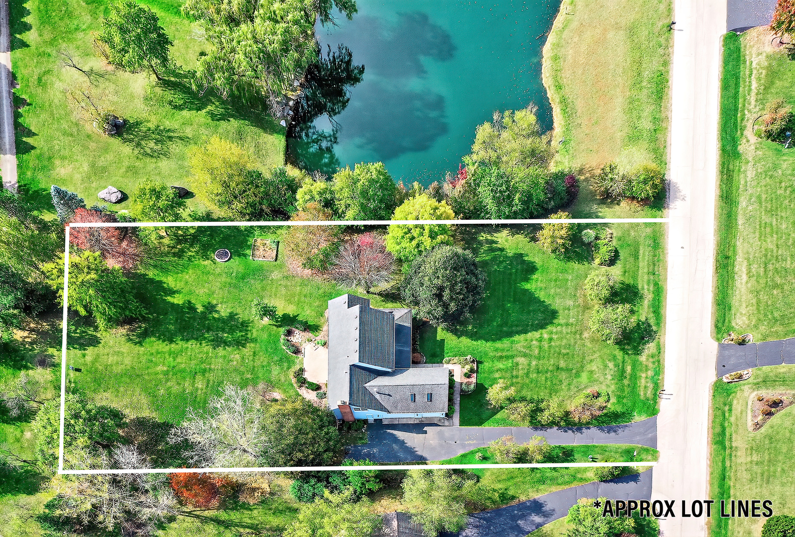 Crystal Lake, Illinois, 60012, United States, 4 Bedrooms Bedrooms, ,3 BathroomsBathrooms,Residential,For Sale,1982844