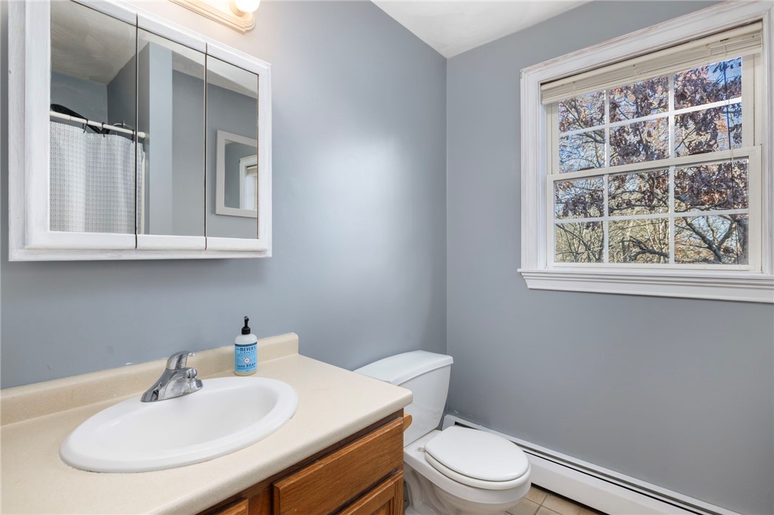 Richmond, Rhode Island, 02898, United States, 3 Bedrooms Bedrooms, ,3 BathroomsBathrooms,Residential,For Sale,1996089