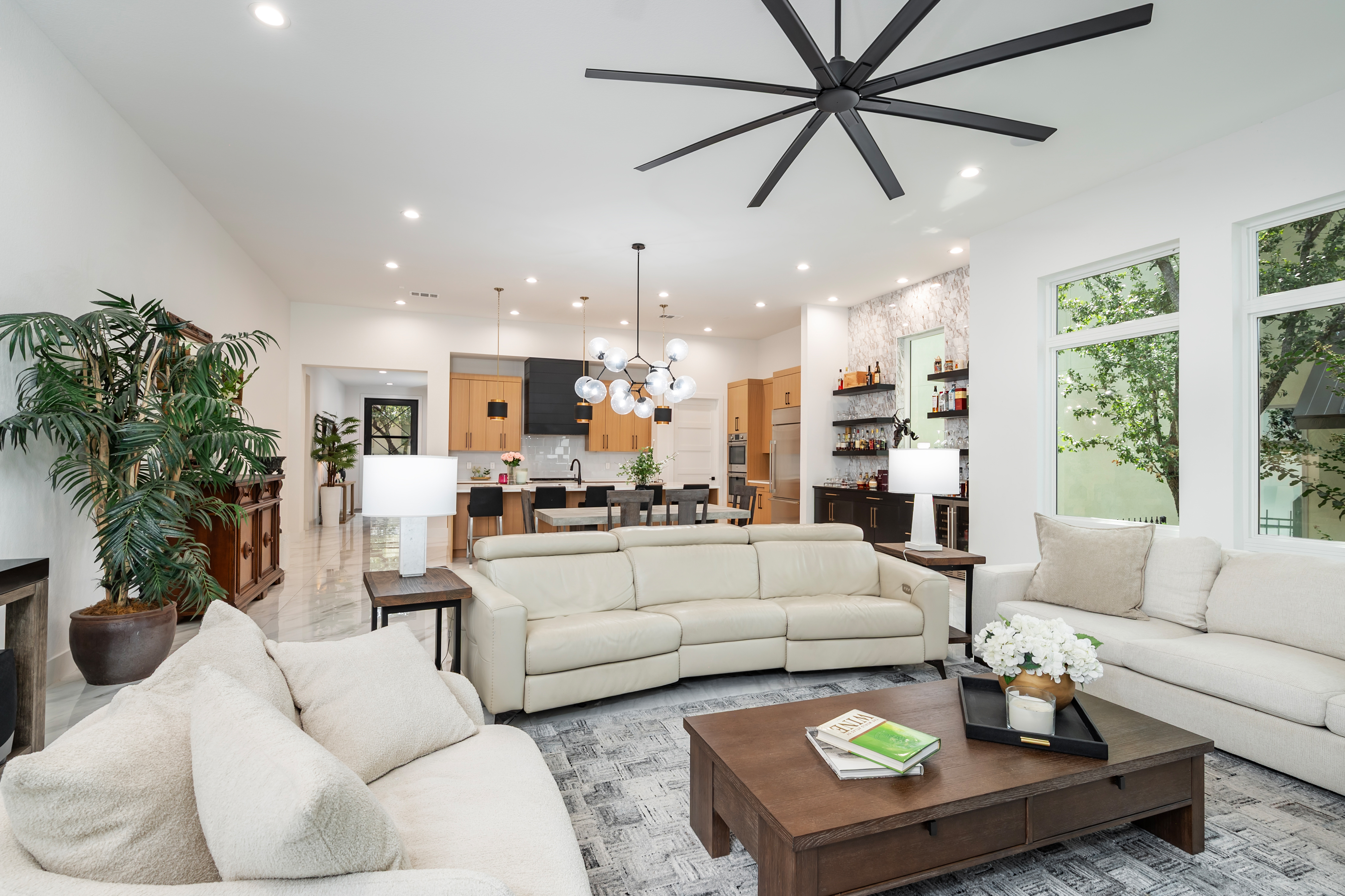  Sophisticated Dominion Home - 物件實景