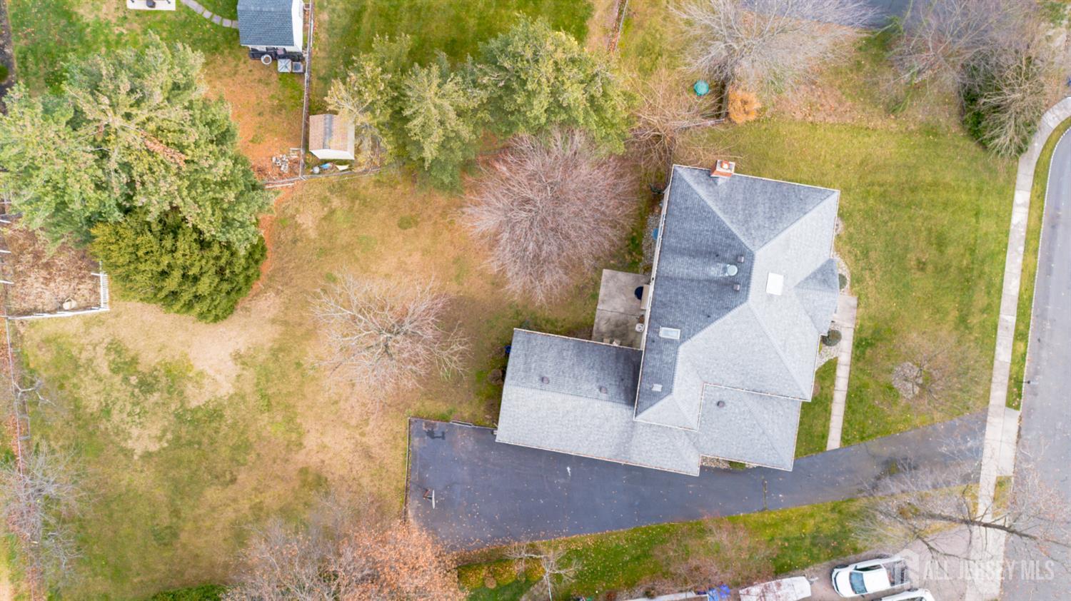 North Brunswick, New Jersey, 08902, United States, 5 Bedrooms Bedrooms, ,3 BathroomsBathrooms,Residential,For Sale,2002843