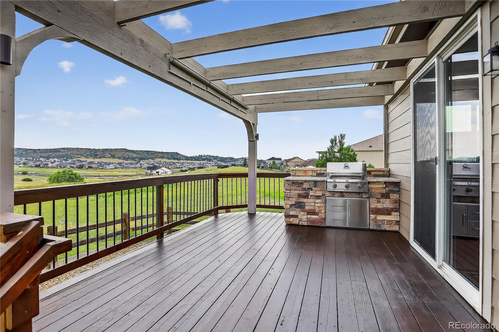 Castle Rock, Colorado, 80108, United States, 4 Bedrooms Bedrooms, ,3 BathroomsBathrooms,Residential,For Sale,1917408