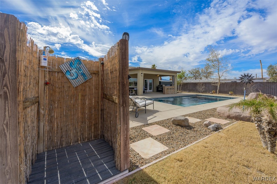 Bullhead City, Arizona, 86442, United States, 2 Bedrooms Bedrooms, ,Residential,For Sale,1912692
