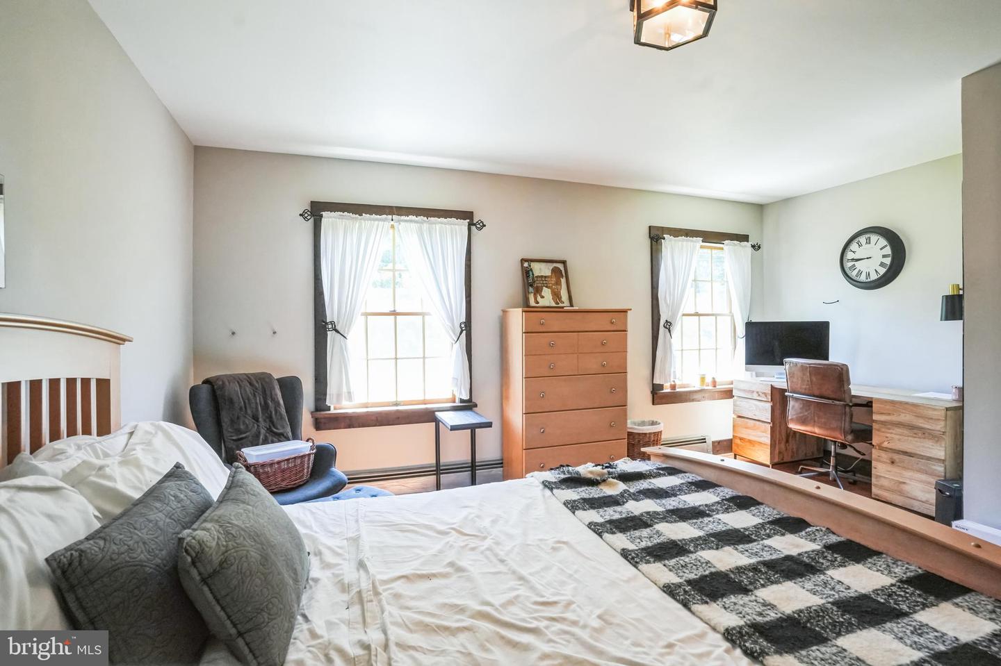 Pottstown, Pennsylvania, 19465, United States, 3 Bedrooms Bedrooms, ,6 BathroomsBathrooms,Residential,For Sale,1913550