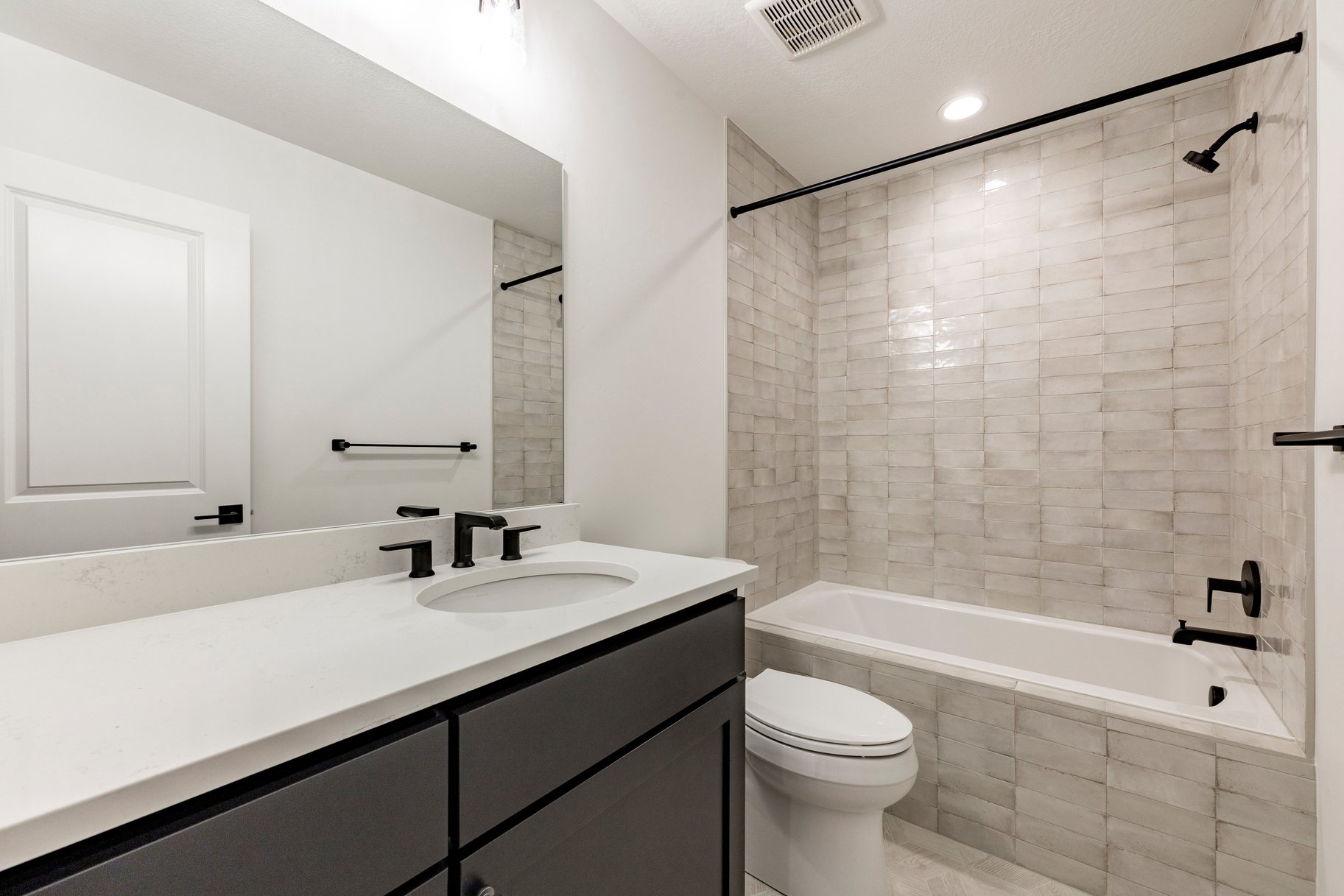  New Construction  4 Bedrooms  Nightly Rental Approved  Panoramic Views - 物件實景