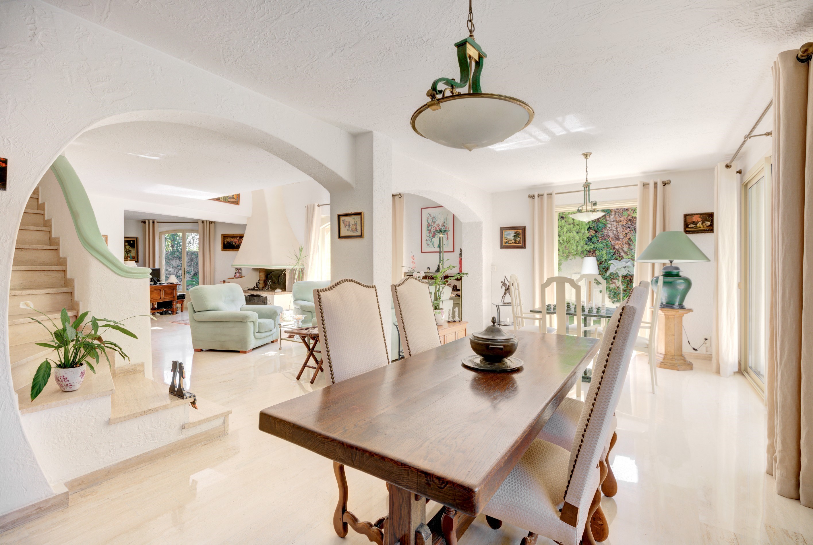  Villa for sale in Cannes with pool, pool house and sea view - 物件實景