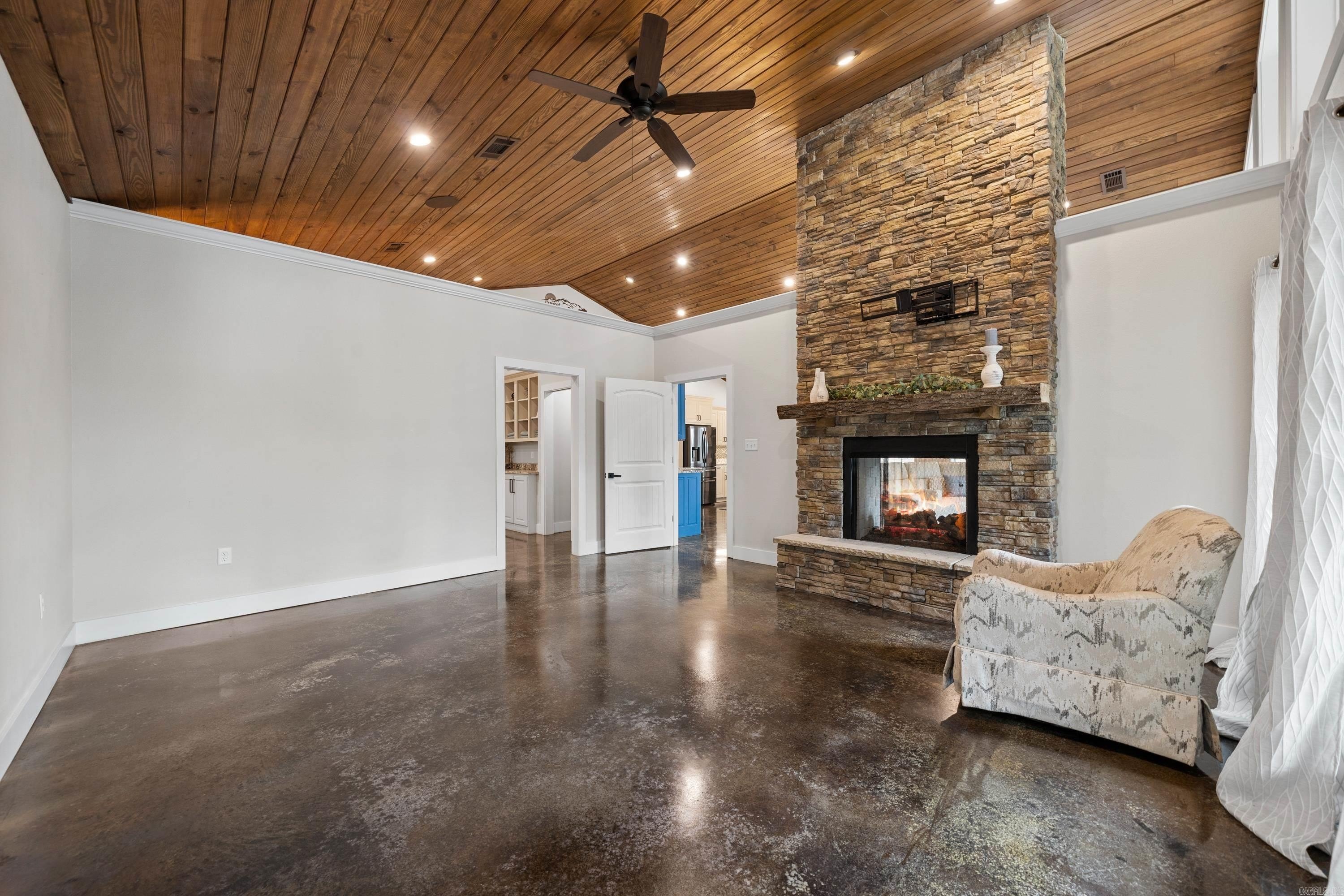 Royal, Arkansas, 71913, United States, 3 Bedrooms Bedrooms, ,2 BathroomsBathrooms,Residential,For Sale,1935278