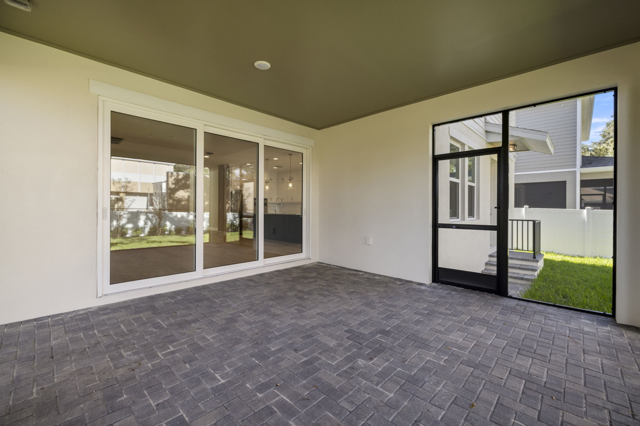 Tampa, Florida, 33629, United States, 4 Bedrooms Bedrooms, ,5 BathroomsBathrooms,Residential,For Sale,1986126