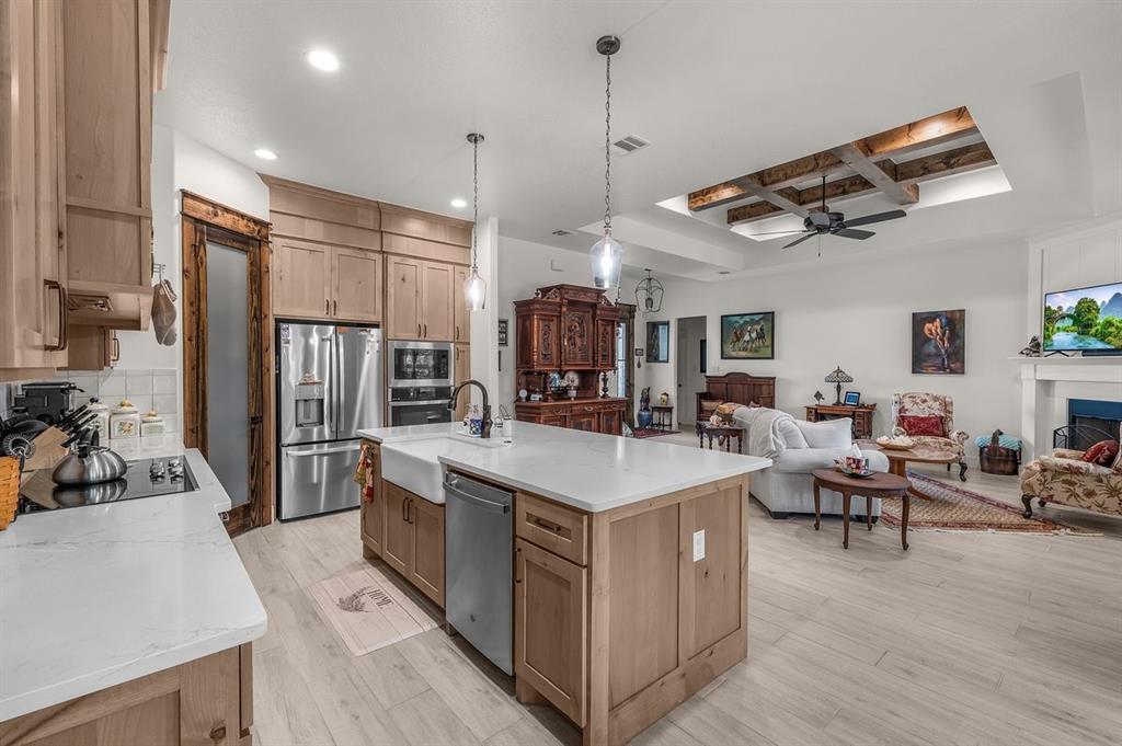 Springtown, Texas, 76082, United States, 3 Bedrooms Bedrooms, ,2 BathroomsBathrooms,Residential,For Sale,1943029