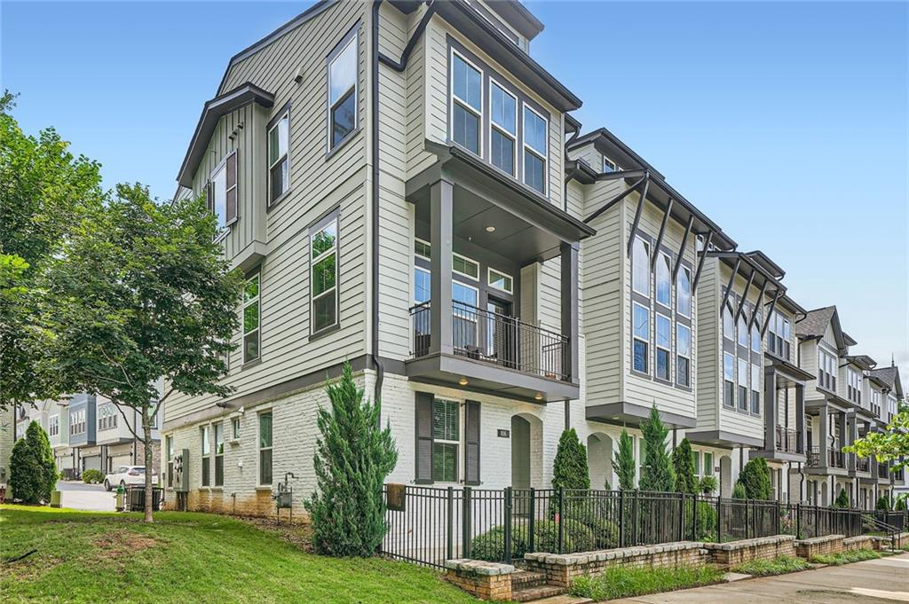 Decatur, Georgia, 30030, United States, 3 Bedrooms Bedrooms, ,5 BathroomsBathrooms,Residential,For Sale,1942093