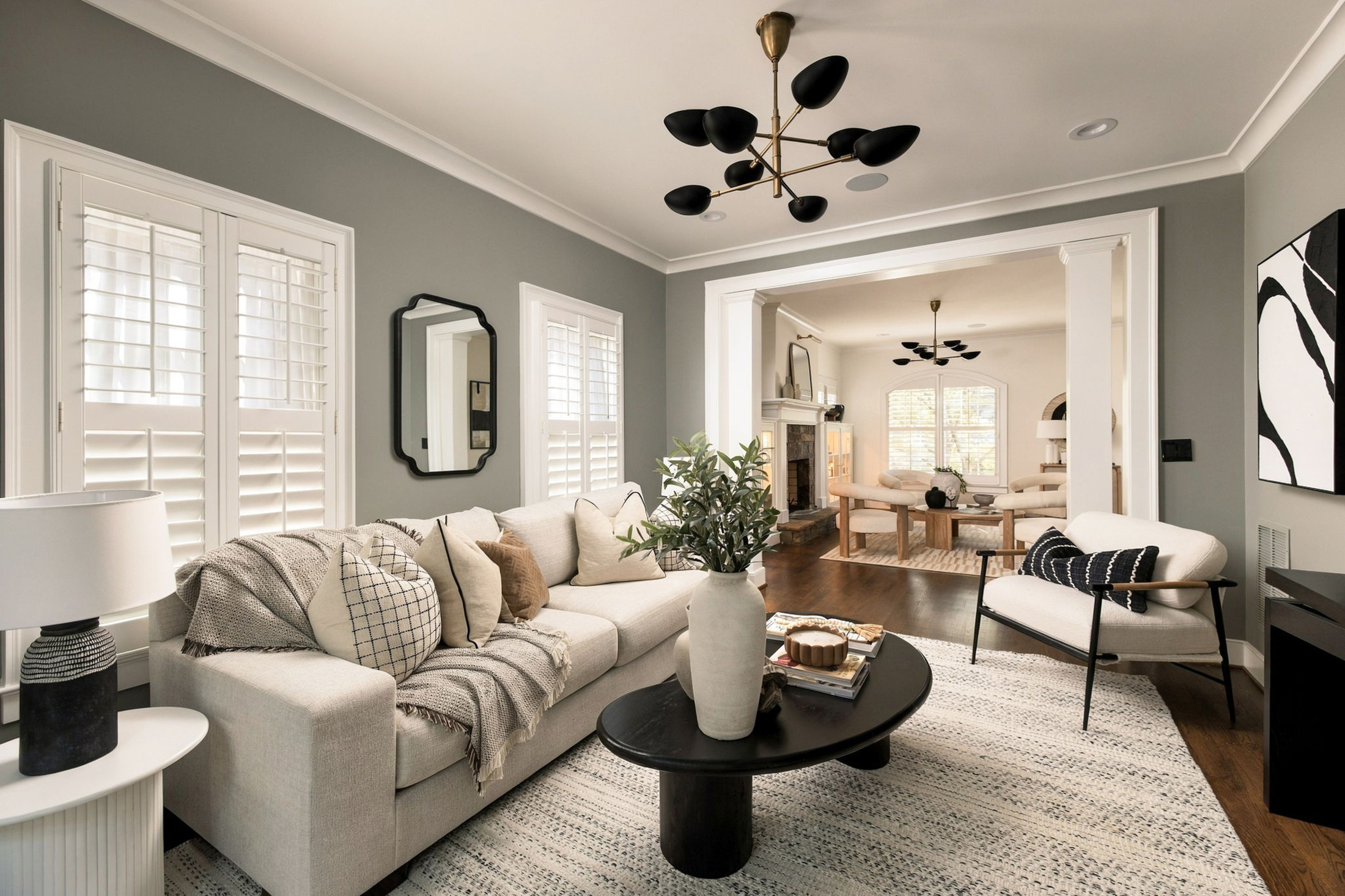  Beautifully Designed Living Spaces and Exceptional Outdoor Amenities - 物件實景