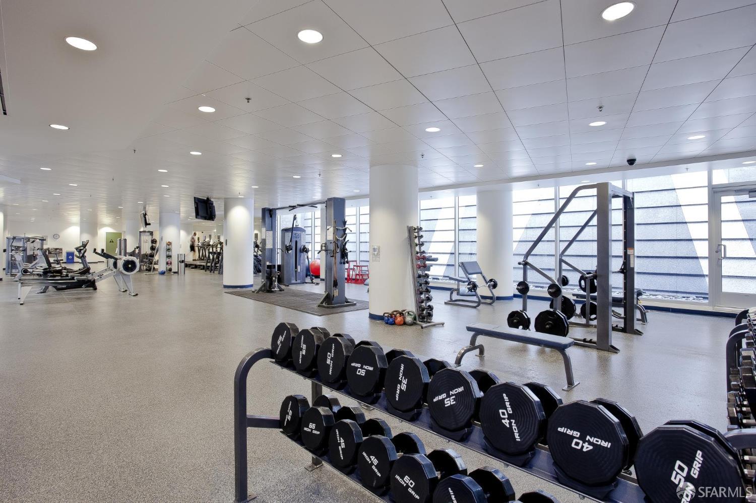 San Francisco, California, 94105, United States, 3 Bedrooms Bedrooms, ,4 BathroomsBathrooms,Residential,For Sale,1994422